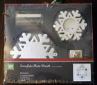 0604062284516 Make Your Own Snowflake Photo Christmas Holiday Wreath