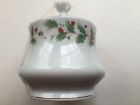 6480095 China Pearl Fine Christmas