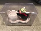 795902001674 Hallmark Penguin Tea Lite