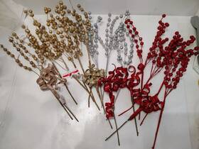 Ashland 195158558111 Christmas Tree Picks Red Gold Silver Filler Lot Of 18