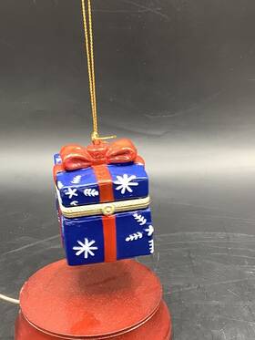 Ht6102 Bandwagon Christmas Decoration Porcelain Surprise Ornament Box Fillable Holiday Decor Nib