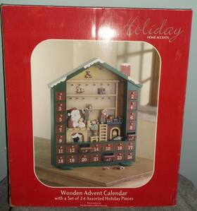 8220142 Belk Wooden Christmas Advent Calendar Santas Workshop Complete And Excellent
