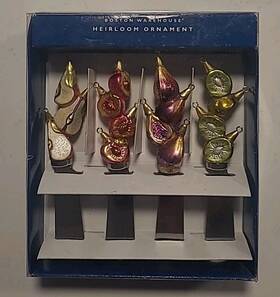 B2-e4 Boston Warehouse 026602153166 Rare Heirloom Christmas Fruit Cheese Spreading Knives