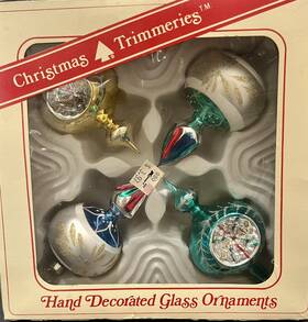 Ornaments-2 Bradford Novelty 045484142167 Vintage Glass Christmas Tree Finial 2 Indents Multicolored