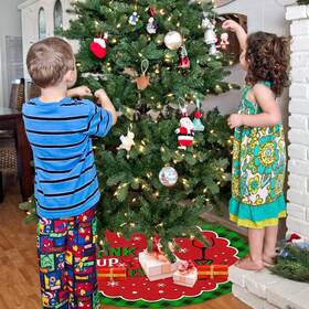 Branded 085353197867 Christmas Tree Skirt 48 Inches Decorations Red And Green Plaid Ch