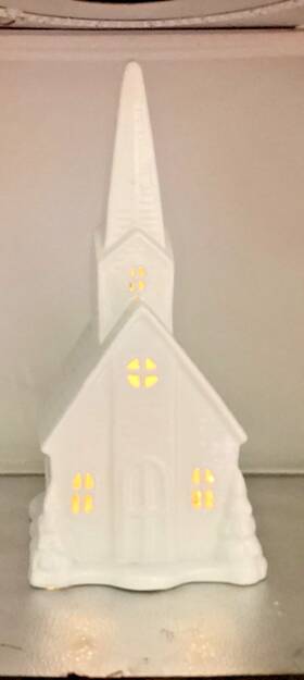 9742418 Burton White Ceramic Christmas Led Light Up C49