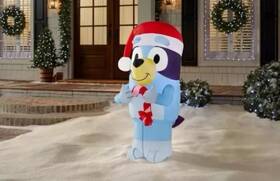 Candy 191245844938 3.5ft Led Bluey In Santa Hat With Came Christmas Air Blown Inflatable