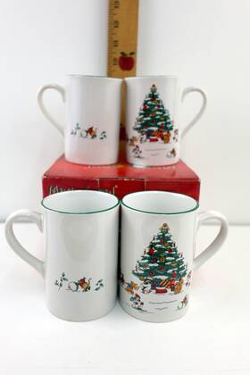 Mu8028 China Pearl Vintage Magical Christmas 4 Piece Mug Set In Box Discontinued
