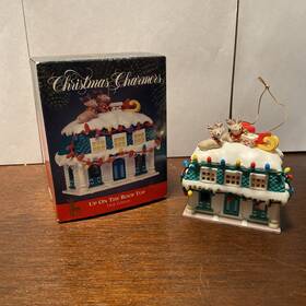 Christmas Charmers 039934732015 1991 Up On The Roof Top 1st Edition #1 Reindeer