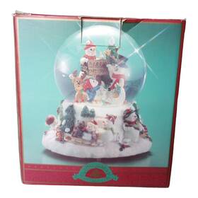 62081 Christmas Fantasy Ltd Wonderland Musical Globe Frosty The Snowman