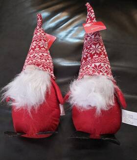 Christmas House 195464236475 Holiday Themed Gnomes 13.75 In Set Of 2