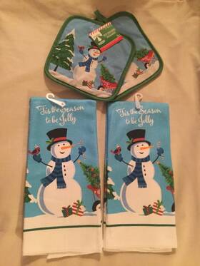 Christmas House 639277637468 4 Piece Kitchen Set Towels Snowman Pot Holder Microfiber