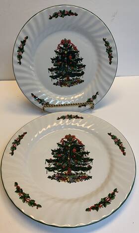 Christmas Village 049696735148 Holiday Dinner 10.5 Inch Plate Tree Qty-2
