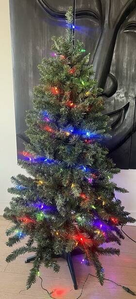 Color Switch Plus 810174021622 4.5ft Vancouver Fir Dual Christmas Tree 150 Led Lights