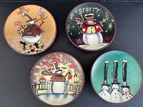 8111 Crazy Mountain 4 Christmas Decorative Plates Hang Primitive Vil Snowman Folk Art