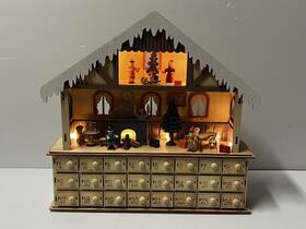 Xm7957 Creative Co-op Inc. Advent Christmas Countdown Rustic Wood Diorama Calendar 16 Inch Alpine Village Led
