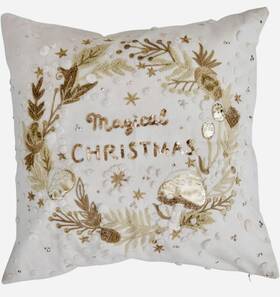 Xs0004 Creative Co-op Magical Christmas Wreath Mushrooms And Foliage 18 Inch Square Pillow Gold Cream Nwt