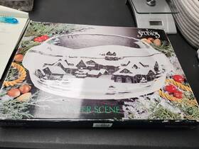 312243 Crystal Clear Studios 044117122439 Vintage 90s Christmas Platter 15 Inch Winter Scene