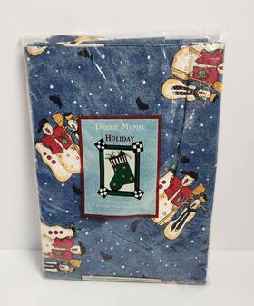 Debbie Mumm 028332705271 Christmas Holiday Snowmen Flannel Backed Vinyl Tablecloth Square