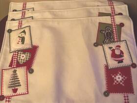 Rn48711 December Home Vintage Santa Snowman Christmas Tree Table Placemats Set Of 3