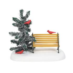 Department 56 028399285976 Cardinal Christmas Bench