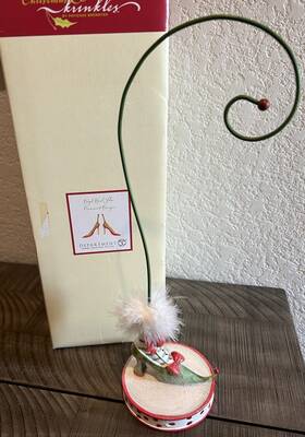 Department 56 734409283572 Dept High Heel Shoe Ornament Hanger Christmas Krinkles By Patience Brewster