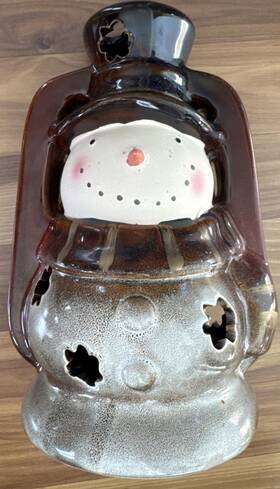 200-30200 Direct International Stoneware Snowman Christmas Lantern Tea Candle Light Hand Painted 10 Inch X 6