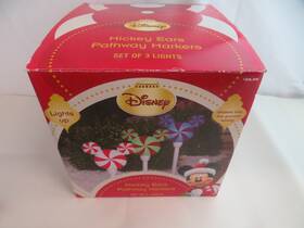 Disney 086786873007 Mickey Mouse Led Peppermint Red Christmas Pathway Lights Set Of 3