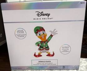 Disney 191245838142 Magic Holiday Donald Duck Lighted Tinsel Yard Sculpture 2.5ft Christmas