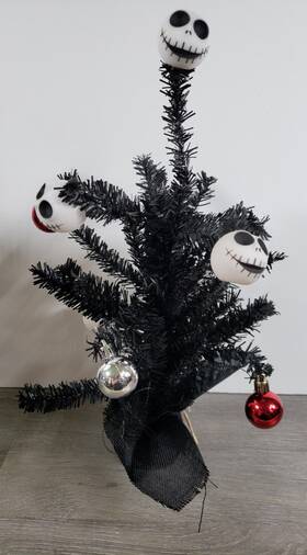 Disney 193849013161 The Nightmare Before Christmas 16 Inch Decorated Holiday Black Tree Halloween