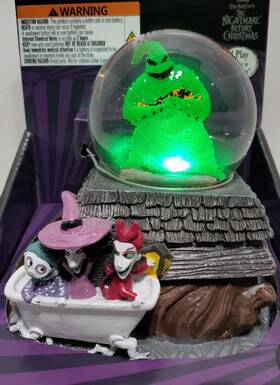 Disney 761359208904 Nightmare Before Christmas Oogie Boogie Musical Light Up Water Snow Globe