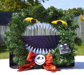 Disney 761359209253 Nightmare Before Christmas Wreath Light Up Eyes Jack Skellington New