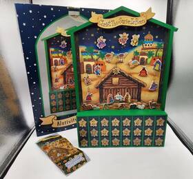 Family Christian Stores 053486018267 Christmas Nativity Advent Calendar Christ Savior Is Born With Box