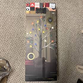 Fao Schwarz 694202274446 Vtg Style Bulb Christmas Tree 24 Inch Led Small Personal With Box