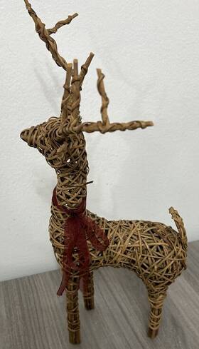 Garden Elements 846478082823 Christmas Decoration Grapevine Standing Deer Brown 15 Inch
