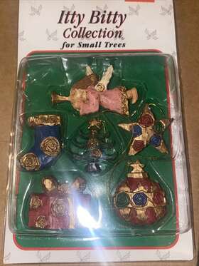 Garden Ridge 032847102074 Vtg Christmas House Tiny Tree Ornaments Pack Of 6 Nos Angle Present Stocking