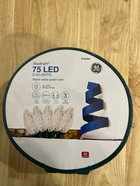 1295963 Ge Staybright 75-count 37-ft Constant White C9 Led Christmas String Light