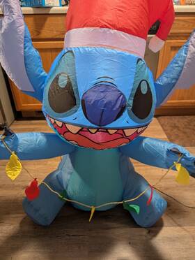 Gemmy 191245817833 Disney 3.2 Ft Stitch Christmas With Light String Airblown Yard Inflatable