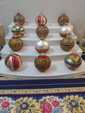 Giftco 047256043771 12 Vtg Christmas Holiday Ornament Place Card Holders China