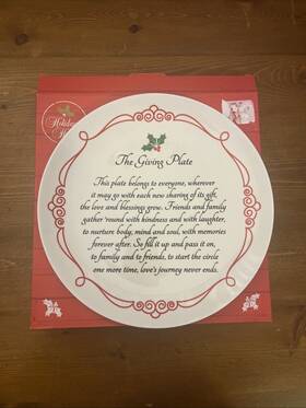 Global Design Collections 786460659995 The Giving Plate Pass It On Christmas 10.5 Inch