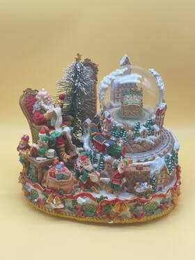15571 Grandeur Noel 092288003491 Musical Animated Waterglobe Christmas Snow Globe #15571