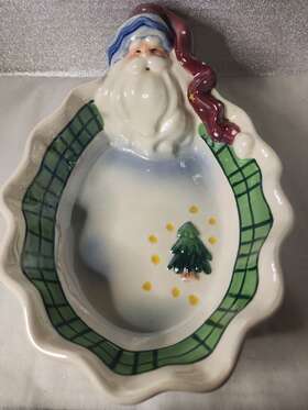Greeting Park Corp 724263125095 Christmas Santa Claus Serving Bowl Hand Painted Candy Dish/bowl