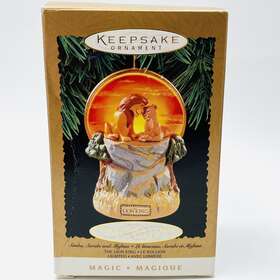 Hallmark 015012298734 1997 Lion King Lighted Magic Christmas Ornament Simba Mufasa Sarabi