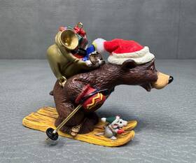 Hallmark 015012831627 Downhill Delivery 2004 Christmas Ornament