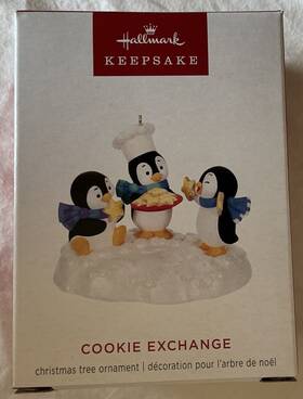 Hallmark 661127023930 2024 Keepsake Ornament Christmas Cookie Exchange Penguins New