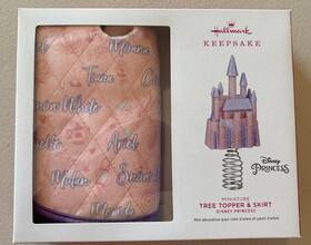 Hallmark 763795761456 Miniature Christmas Tree Skirt And Topper Set Disney Princess