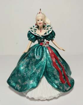 Qx15057 Hallmark Vintage Barbie Keepsake Holiday Christmas Ornament 1995 3rd In Series