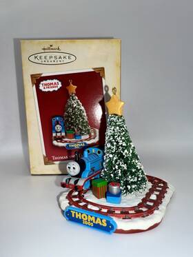 Qx16235 Hallmark 2005 Thomas The Tank Engine Christmas Tree Train Ornament W Box