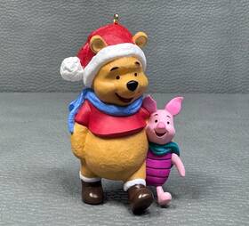 Qx5454 Hallmark 1996 Winnie The Pooh And Piglet Christmas Ornament