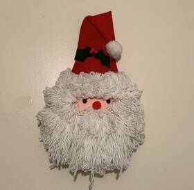 M3619 Handmade Vintage Santa Claus Christmas Wall Hanging Craft Bleach Bottle White Yarn Beard